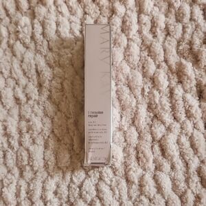 Mary Kay TimeWise Repair Volu-Firm Eye Renewal Cream - Gray